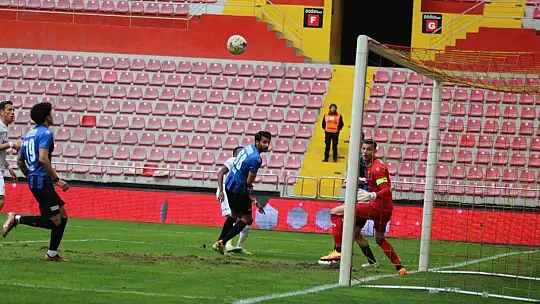 Ziraat Türkiye Kupası: DG Sivasspor: 3 - Karacabey Belediyespor: 0