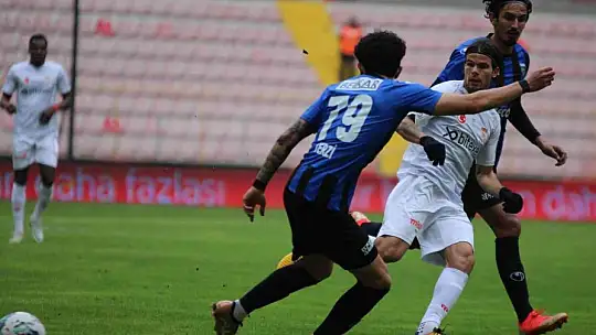 Ziraat Türkiye Kupası: DG Sivasspor: 3 - Karacabey Belediyespor: 0