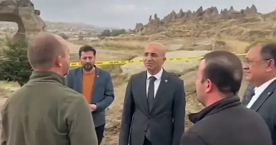 3 kişinin öldüğü facianın ardından Kayserili vekilden olay yerinde sert çıkış!