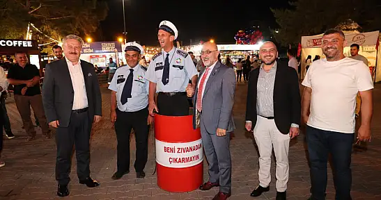 Cıngı'dan Fuar38'e övgü: 'Filmin her karesini yeniden seyrettim'