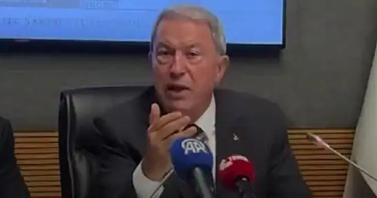 Hulusi Akar'dan kritik mesai: Görüşmede nasıl mesajlar verdi?