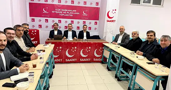 Saadet Partisi Kayseri teşkilatı Develi'de sahaya indi