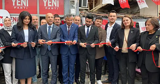 YENİ Parti Kayseri'de durmuyor! Bir ilçede daha düğmeye bastı