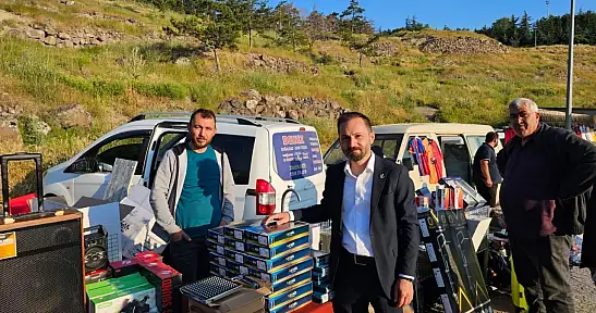 YRP Kayseri'den Bitpazarı'na ziyaret: 'Hayatın gerçek gündemi burada'