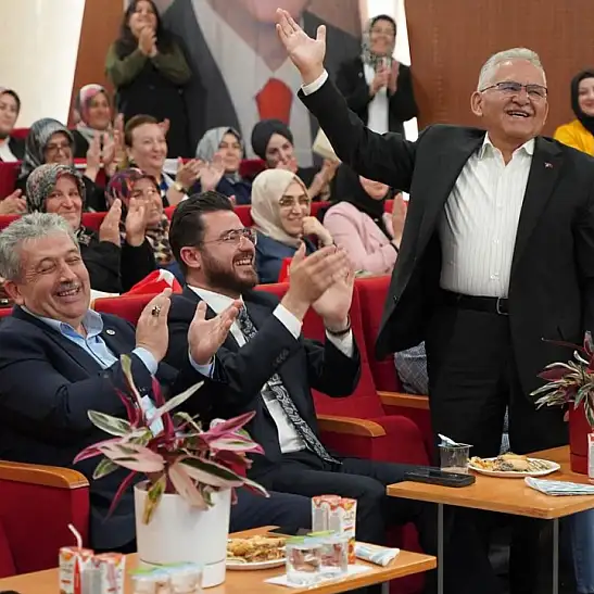Kayseri’de AK Parti danışma meclisi toplantılarına yoğun katılım