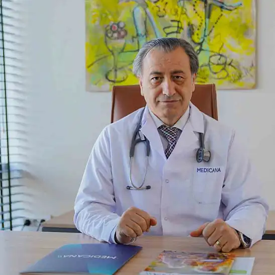 Antibiyotik hatasına dikkat! 'Geçmeyen öksürük her zaman enfeksiyon değil'