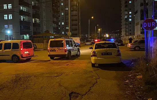 Tabanca Ateş Aldı - Yaralılar Var!