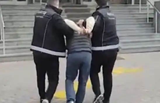 'Hırsızlık' suçundan 23 yıl kesinleşmiş hapsi bulunan şahıs yakalandı