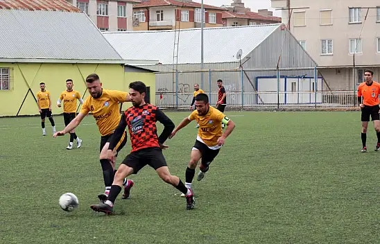 1. Amatör Küme'de Zirve Heyecanı!