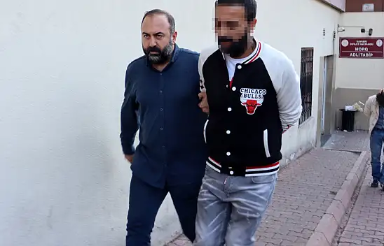 2 grup arasındaki kavgada kan aktı - Ağır yaralı var!