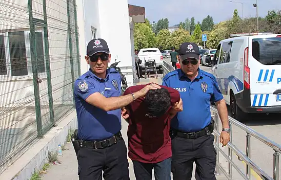 Adana'da 7 kişinin yaralandığı dolmuş kazasındaki şoförün ifadesi ortaya çıktı