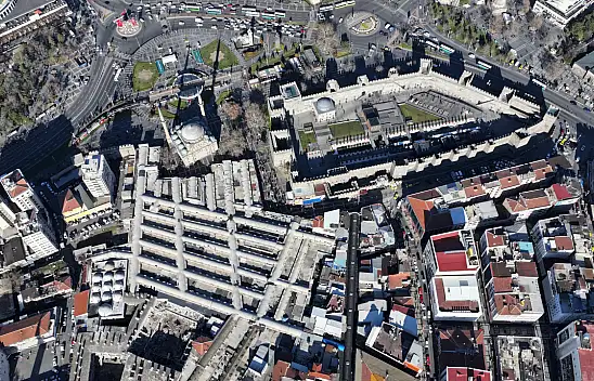 Kayseri'nin Göbeğinde 8 Asırdır Ayakta!