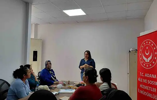 Adana'da ailelere medya eğitimi verildi