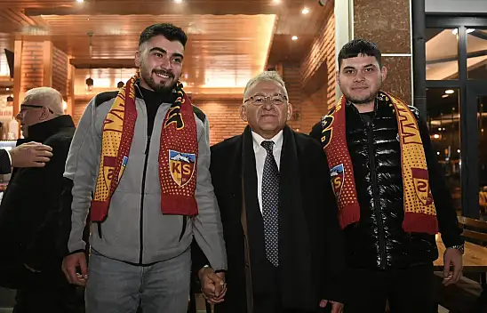 'Ağabey mantığında'