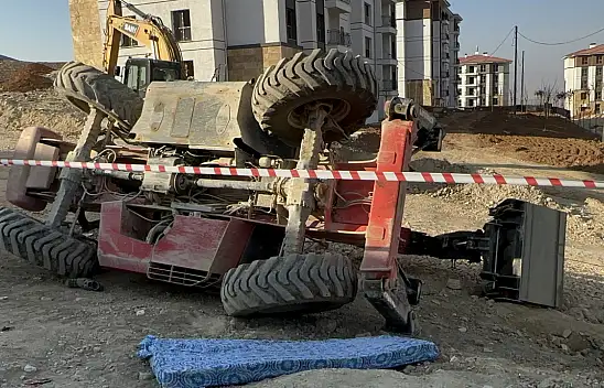 Akılalmaz olay: Kepçeyi çalıştırmak isteyen 2 genç hayatını kaybetti