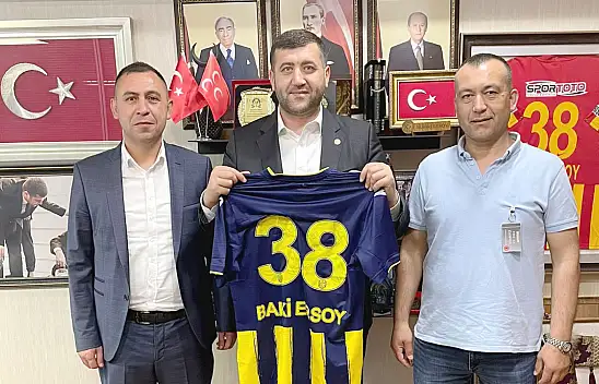 Ankaragücü Taraftarlarından Baki Ersoy'a Anlamlı Ziyaret