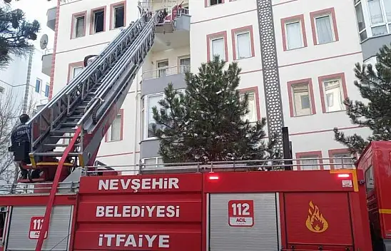 Apartman Dairesinde Yangın Çıktı!