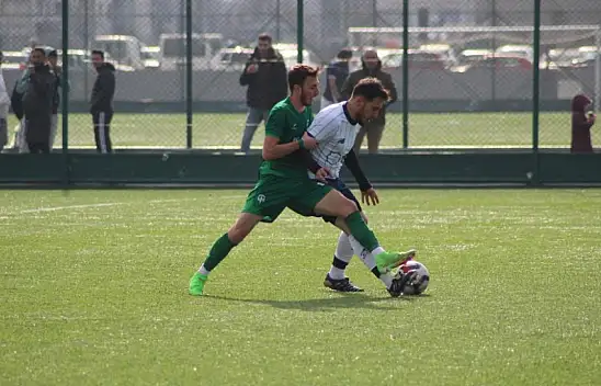 Argıncıkspor, Başakpınarspor'a mağlup oldu