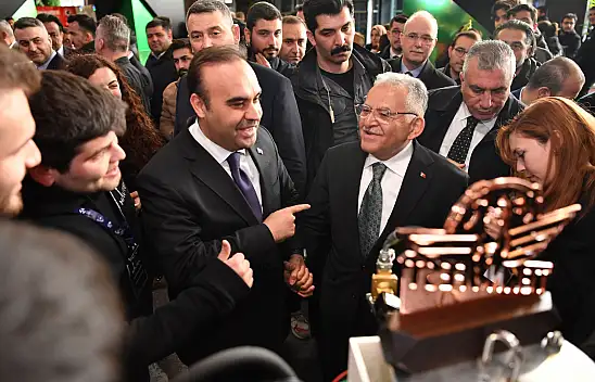 Astronot Gezeravcı ve Bakan Kacır Kayseri'de konuştu!