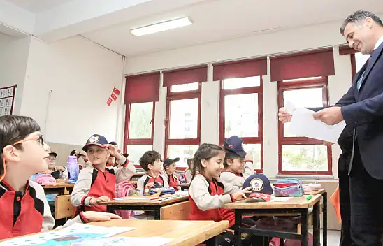 Atanur Aydın bir kez daha gönülleri fethetti!