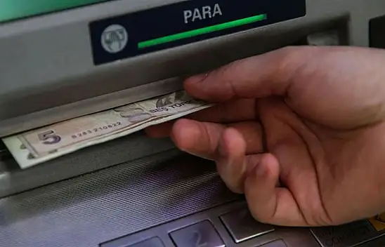 ATM'lerde kriz büyüyor: Banknot bulunamıyor!