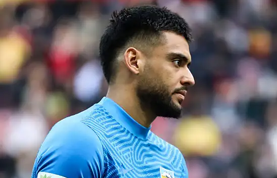 Avrupa'ya gittiler! Bilal Bayazit'i transfer kıskacına aldılar!