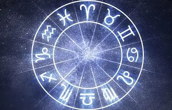 Ay tutulması burçları nasıl etkileyecek? O kişiler zengin olacak!