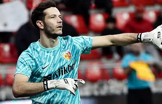 Ayrılığı bekleniyordu: Onurcan Piri Kayserispor'da kalabilir