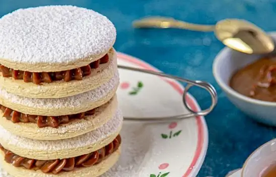 Az malzemeli kurabiye tarifi – Alfajores De Maicena - Pratik kurabiye tarifi