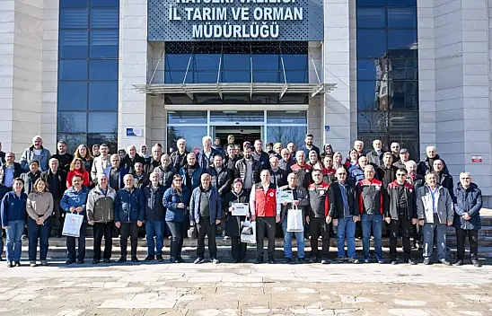 Bahçe Bakımı Kursu'nu tamamlayan üreticilere sertifikaları verildi
