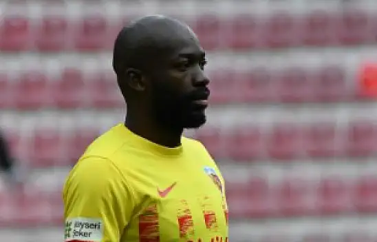 Bahoken 1 yıl daha Kayserispor'da!