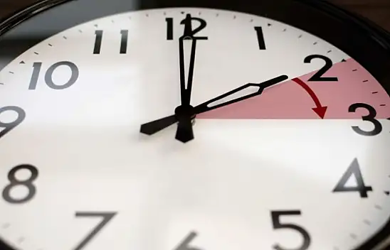 Bakan Bayraktar son noktayı koydu! Yaz saati değişecek mi?