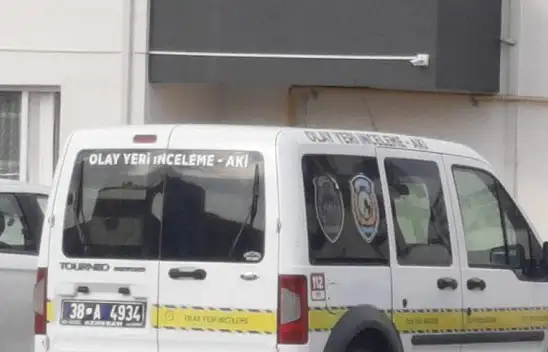 Balkondan Düşen Şahıs Ağır Yaralandı