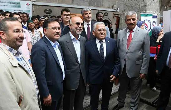 Başkan Büyükkılıç İmam Hatip Okulları Yıl Sonu Etkinliklerine katıldı