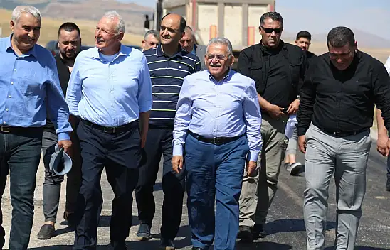 Başkan Büyükkılıç Kayseri'de Dokunmadık Alan Bırakmadı