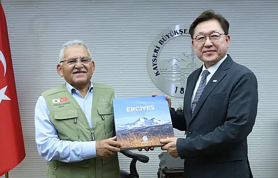 Başkan Büyükkılıç, Koreli kültürel miras heyetini Kayseri'de ağırladı