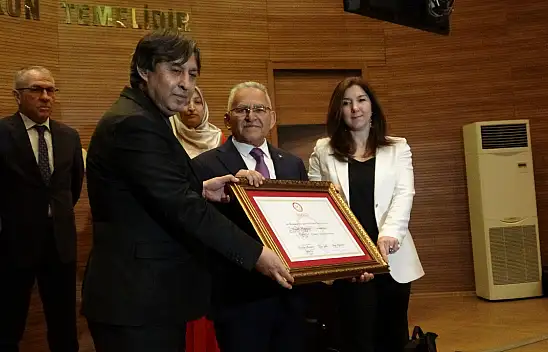 Başkan Büyükkılıç Mazbatasını Aldı!