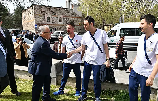 Başkan Büyükkılıç Mazbatasını Aldı - İlk Buraya Gitti!