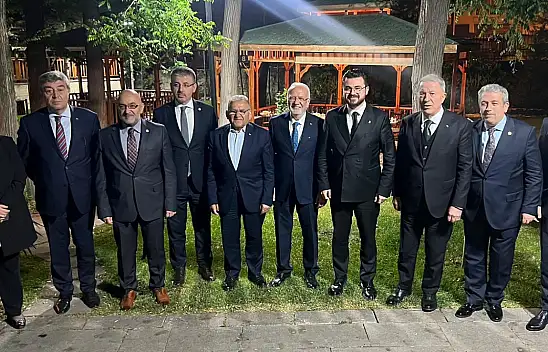 Başkan Büyükkılıç'tan Ankara çıkarması -  Kayseri'nin projeleri masaya yatırıldı!