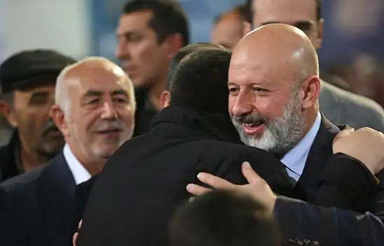 Başkan Çolakbayrakdar İftarı Vatandaşlarla Açtı