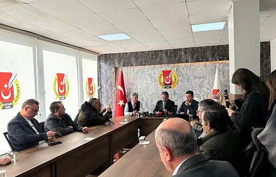 Başkan Kösedağ 10 Ocak'ta Meslek Yasasına dikkat çekti