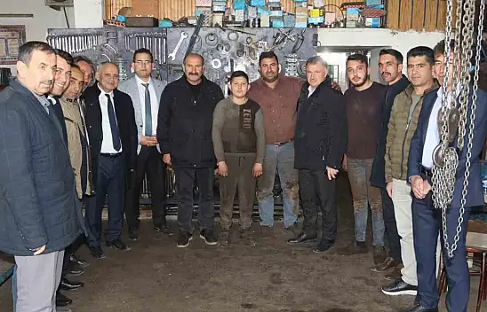 Esat Öztürk, Sanayi Bölgesinde Esnafları Unutmadı