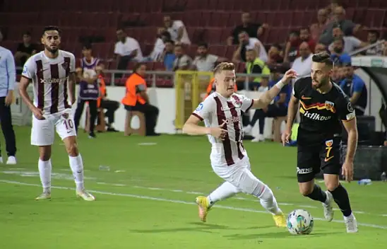 Başkandan jest - Millet Bahçesi'nde dev ekranda maç keyfini kaçırmayın!