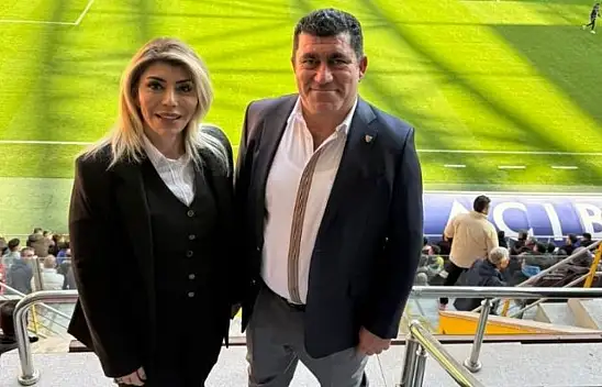 Berna Gözbaşı Adana Demirspor galibiyeti sonrası Kayserispor paylaşımı ile dikkat çekti