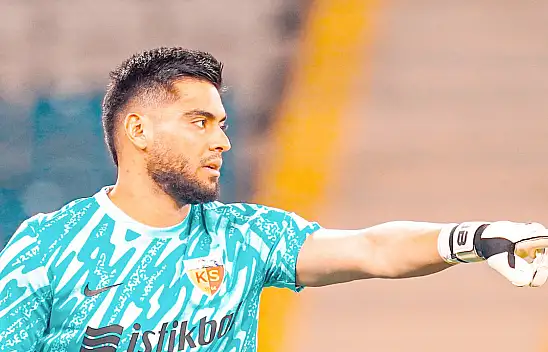 Bilal Bayazit rekora imza attı: Yediği gol sonrası tepkiler büyüyor