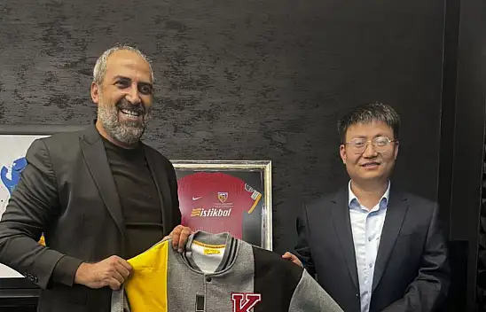 Bir Çinli daha Kayserisporlu oldu