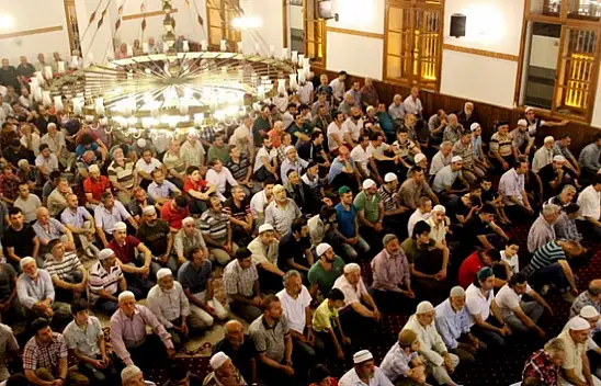 Bu haftanın Cuma Hutbesi konusu 'Hucurât Sûresi: Erdemli Bir Toplumun İnşası' (18 Nisan Cuma)