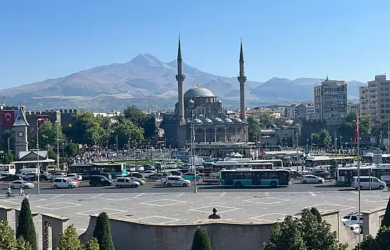 Bu haftanın Cuma Hutbesi: 'Rahmet ve Mağfiret Mevsimine Girerken' (28 Şubat Cuma)