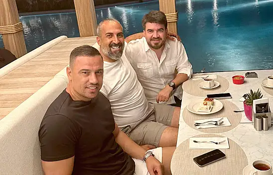 Bu poz neyi ifade ediyor? Çağdaş Atan tatilde - Kayserispor Haberleri