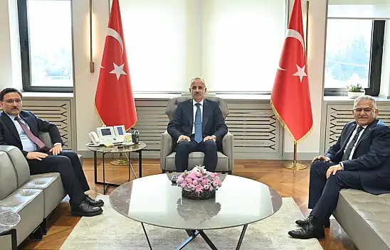 Bu ziyaret çok konuşulur!